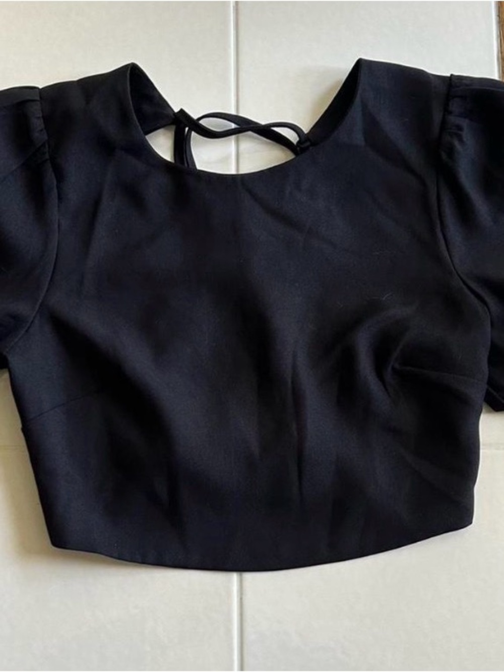 Black Women's Short Sleeve Crop Top